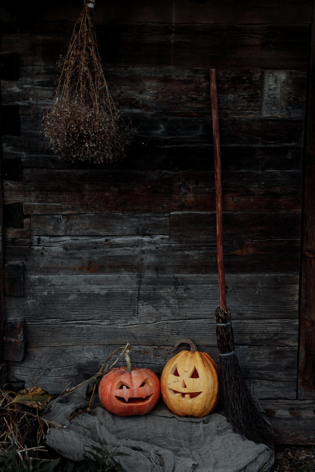 Subtly Creepy Books for Halloween Featured Image